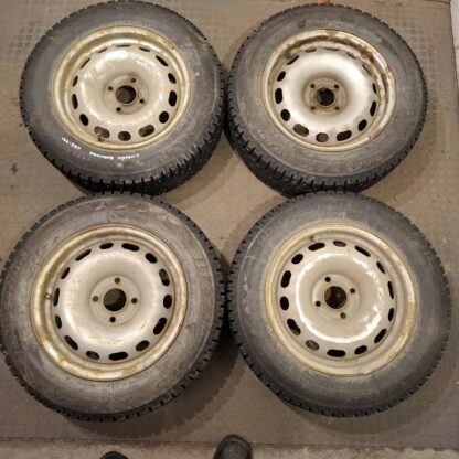 841307 - Image 4