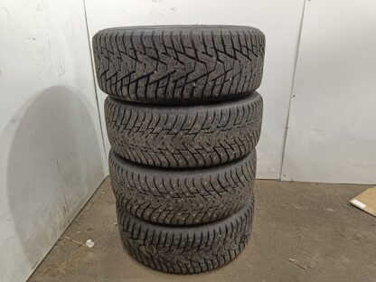 840716 - Image 3