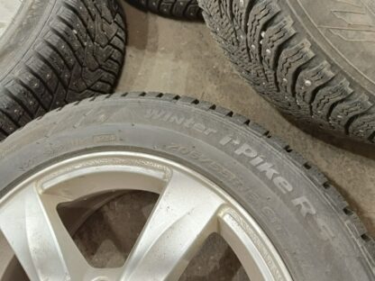 840716 - Image 9