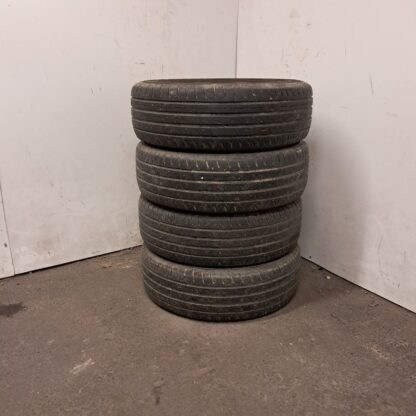 842000 - Image 3