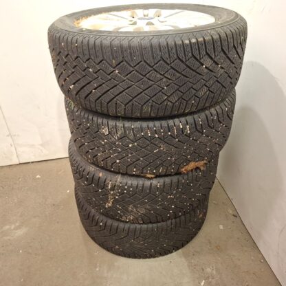841389 - Image 3