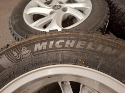841419 - Image 7