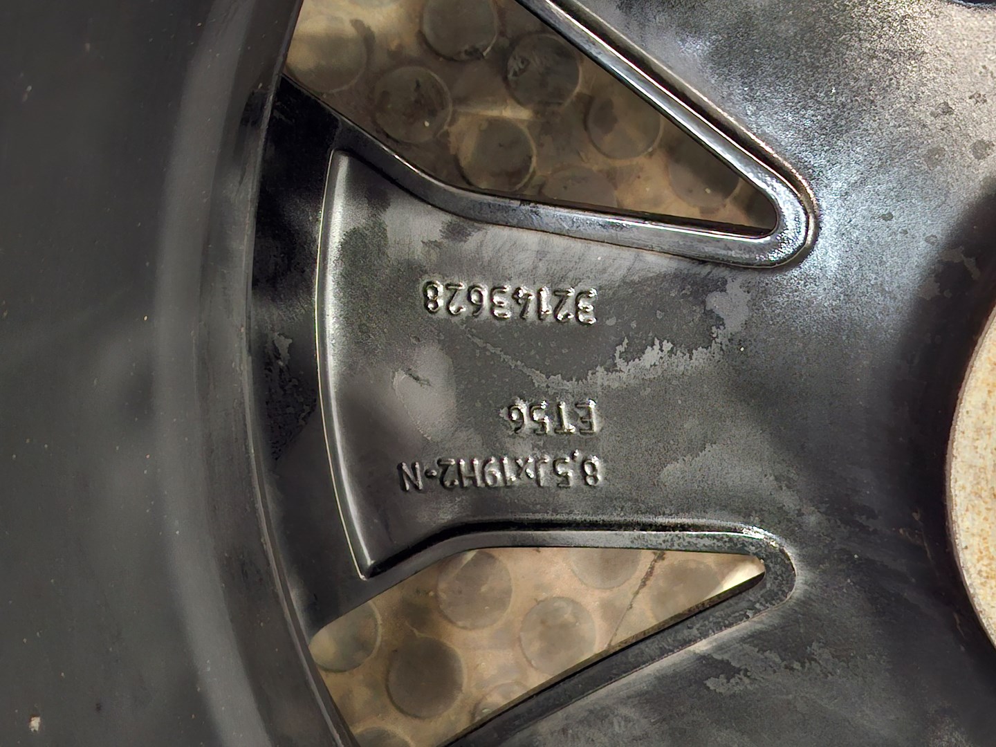 842517 - Image 17