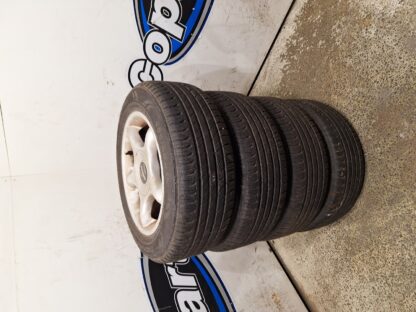 843060 - Image 3