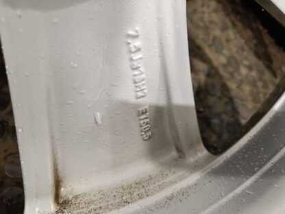 842053 - Image 9