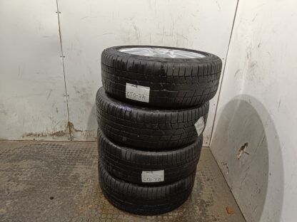 842318 - Image 3