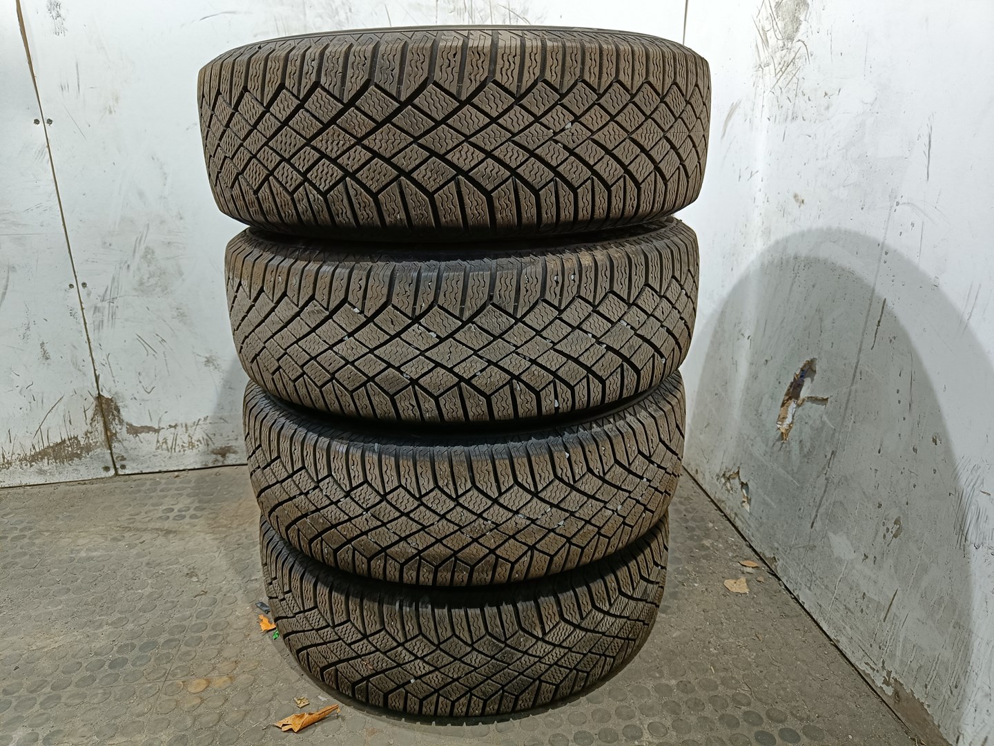 843322 - Image 3