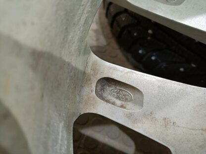 843332 - Image 9