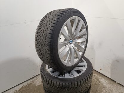 842470