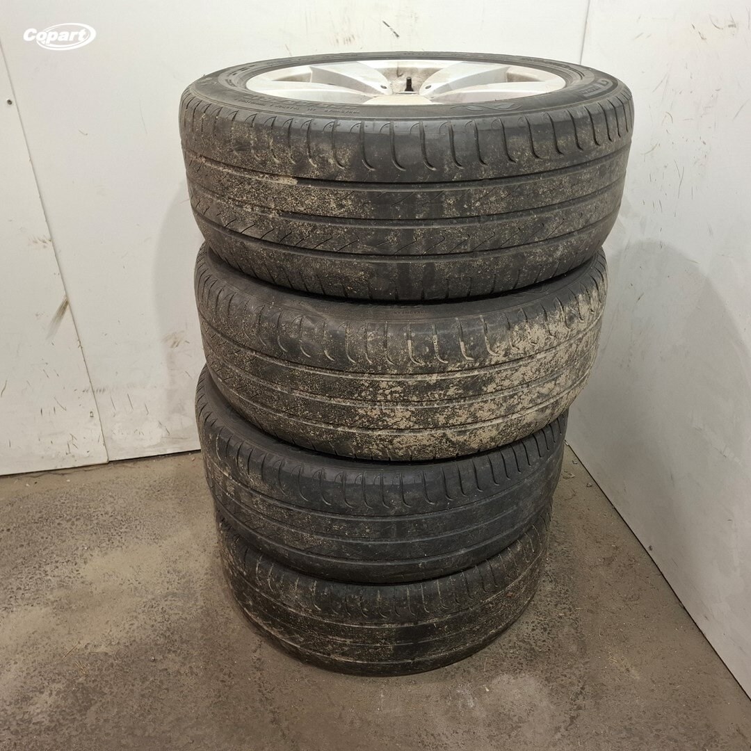 853984 - Image 3