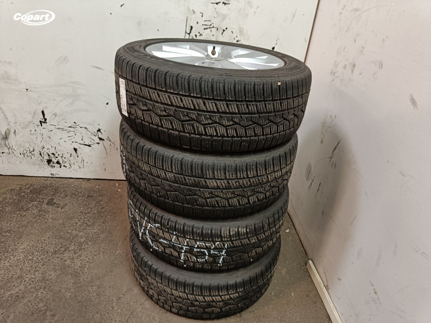 856609 - Image 3