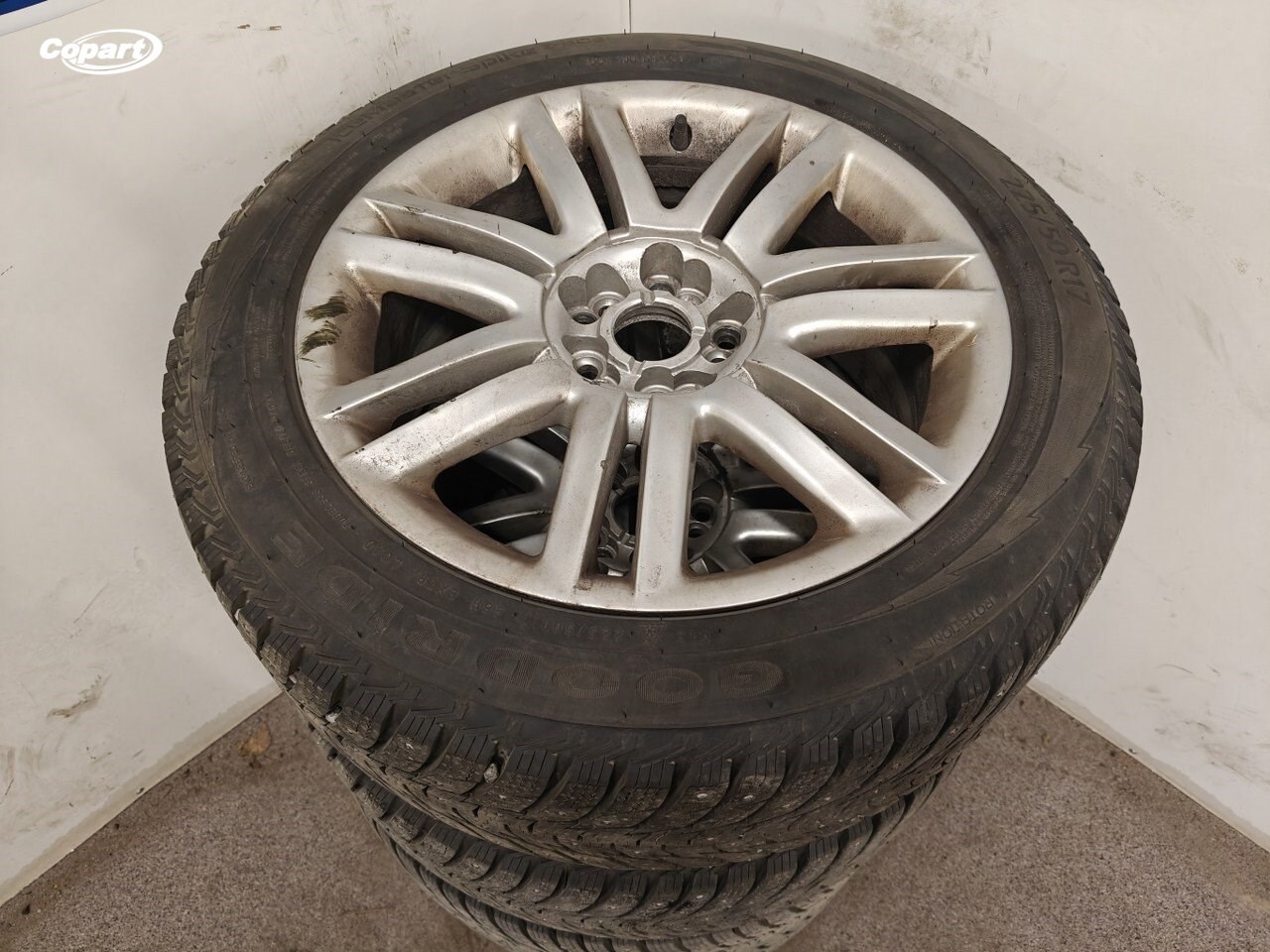 857310 - Image 2
