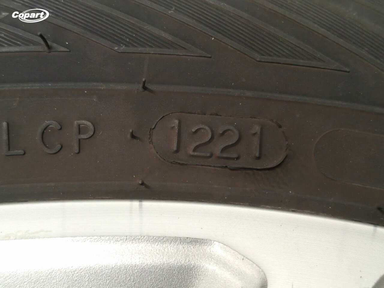 857312 - Image 5