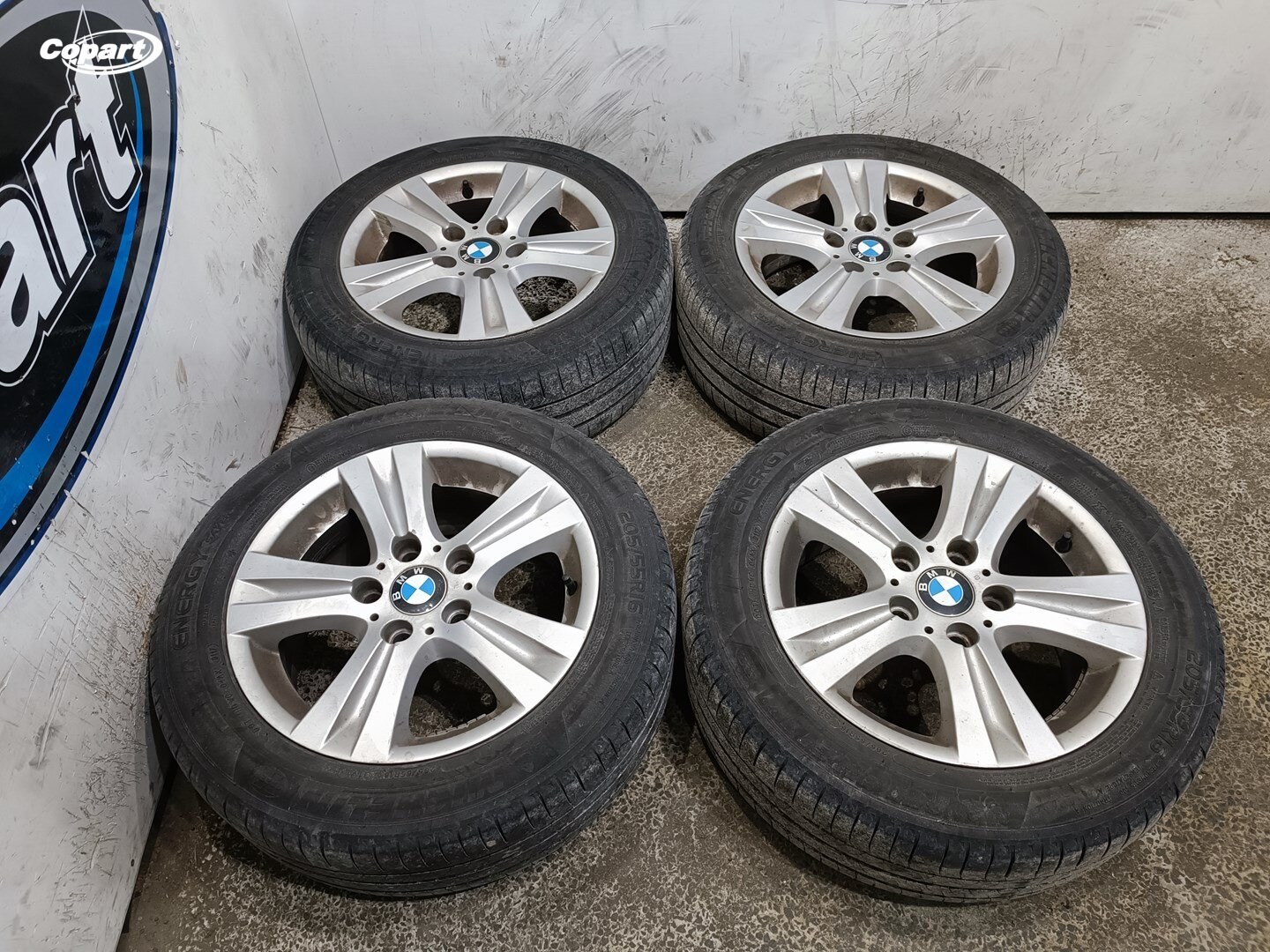 856878 - Image 4