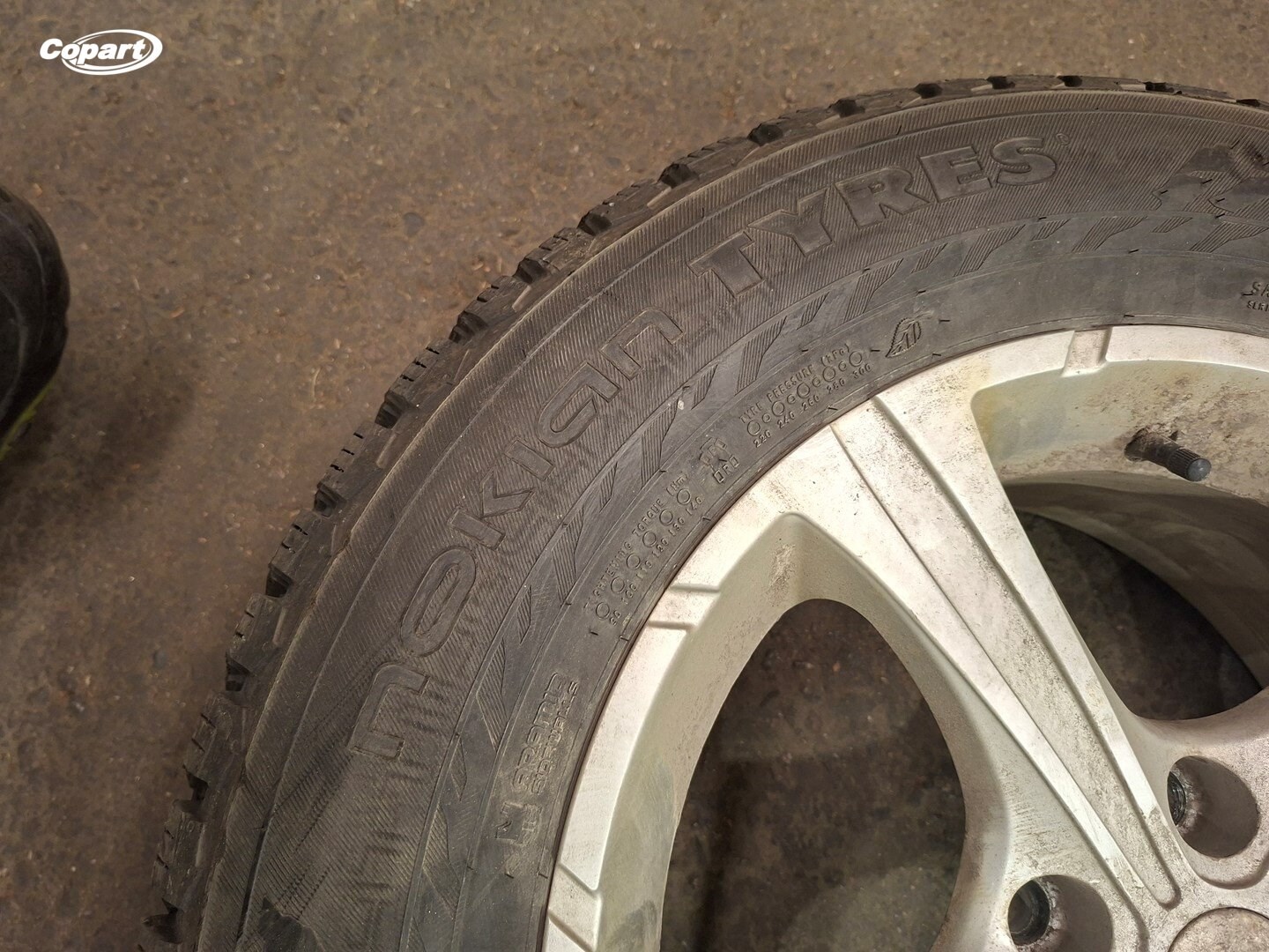 857685 - Image 6
