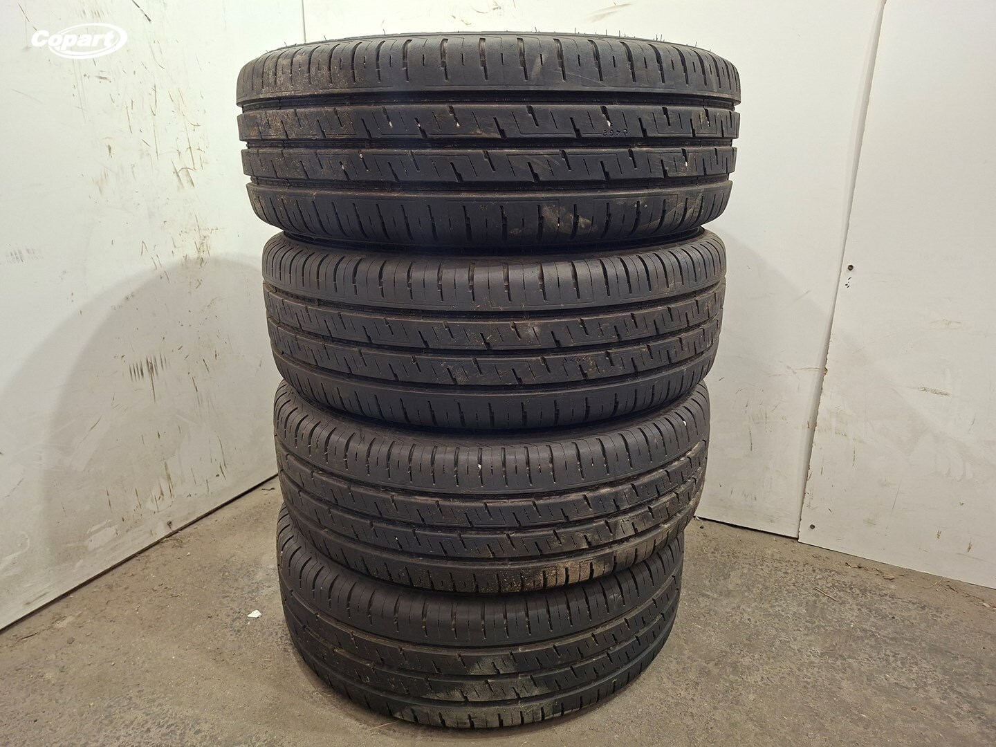 857703 - Image 3