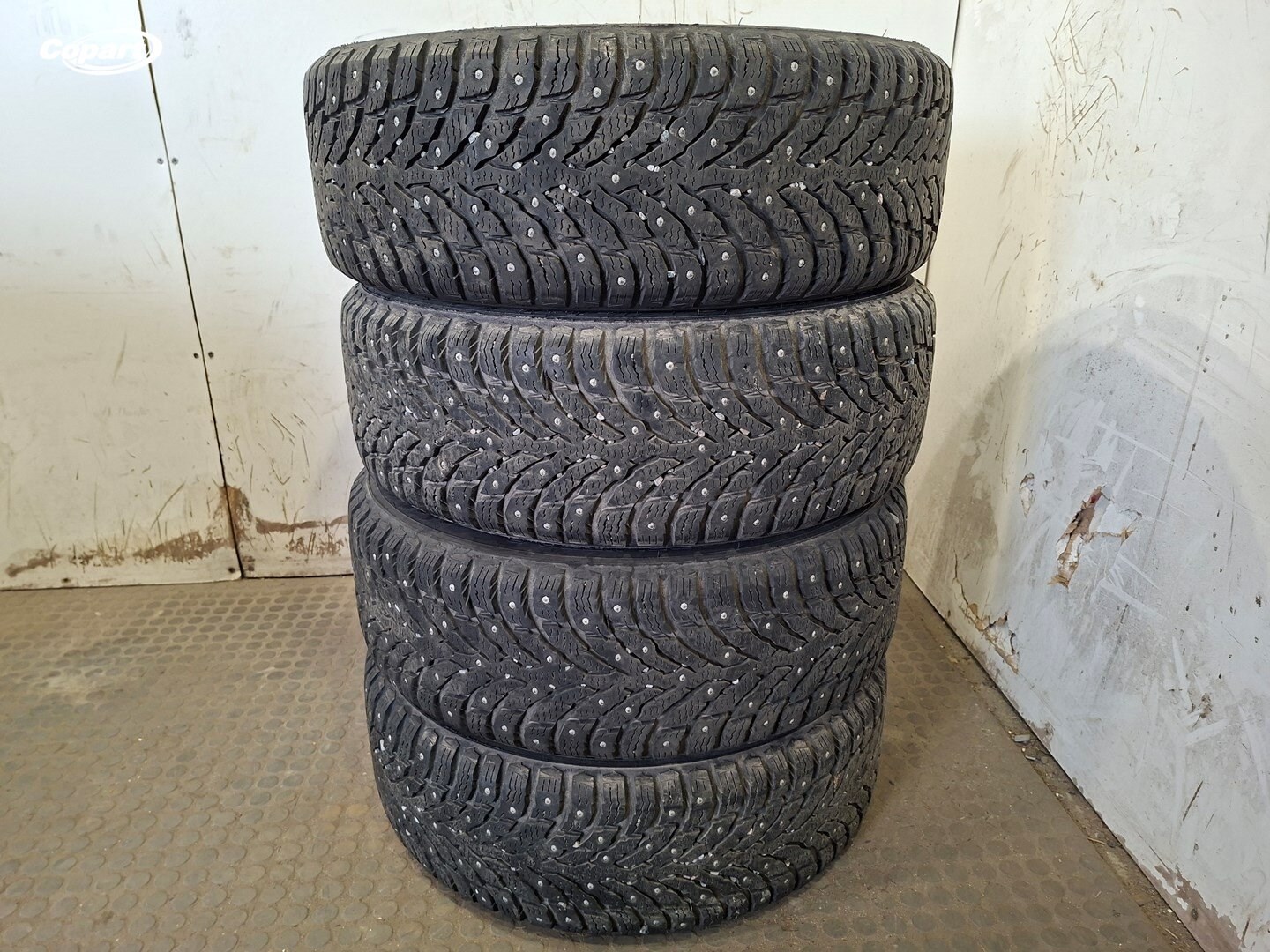 858913 - Image 3