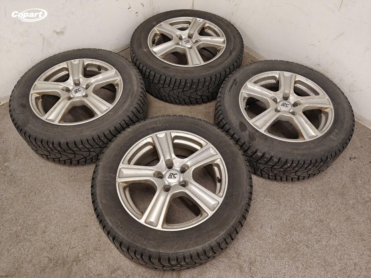 857669 - Image 4