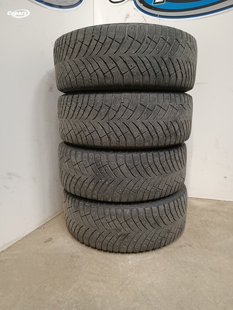 858095 - Image 3