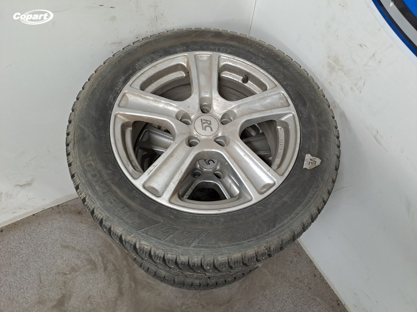 859659 - Image 2