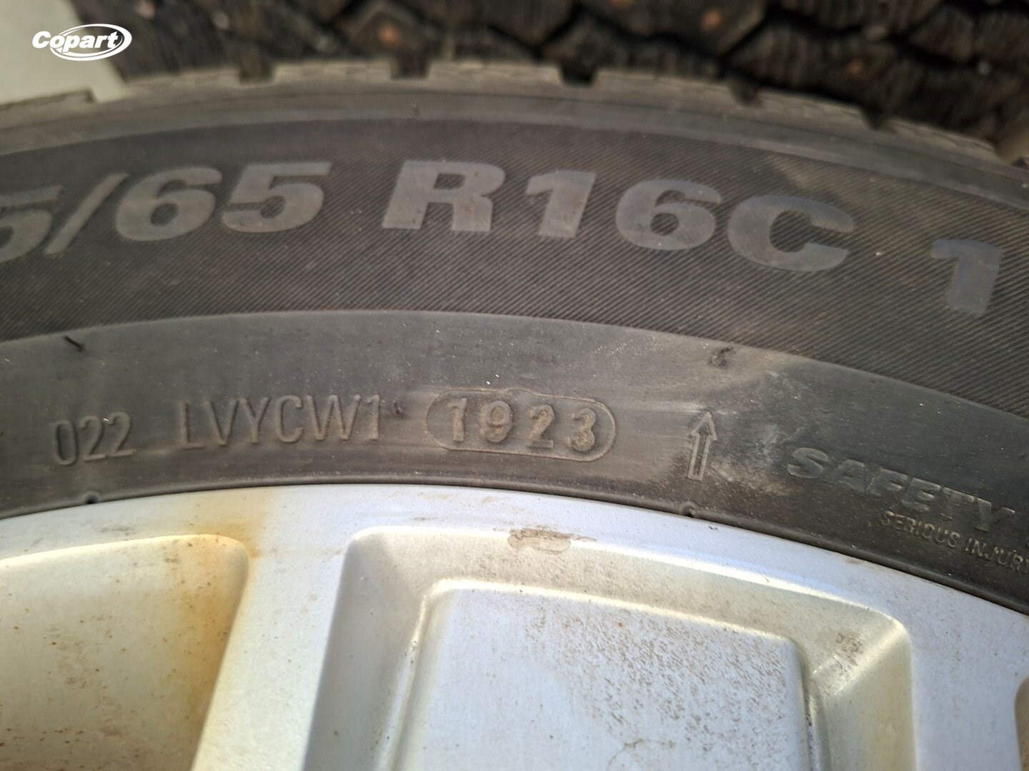 860010 - Image 5