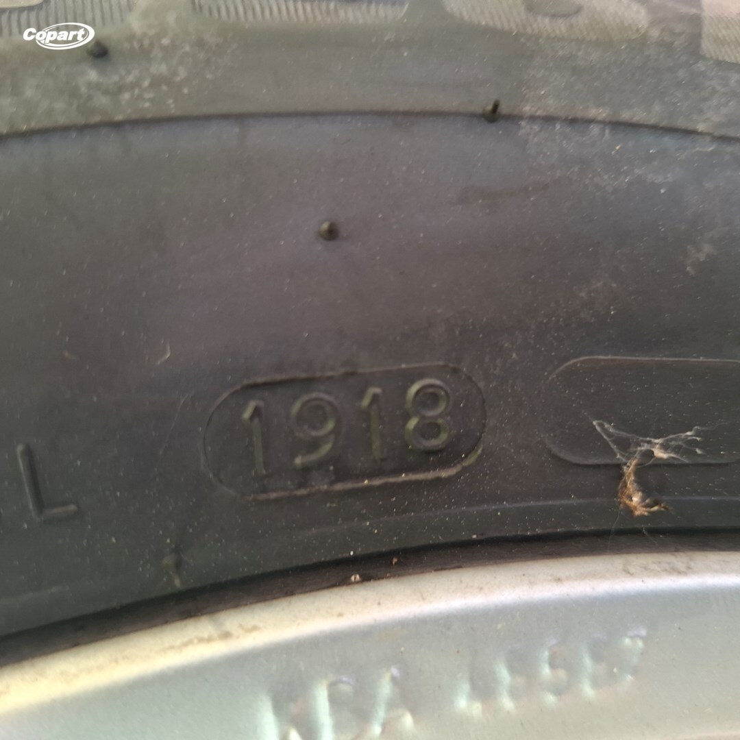 860024 - Image 8