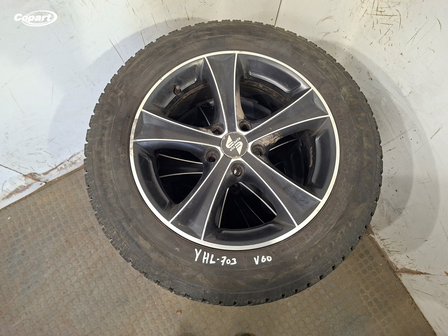 860032 - Image 2