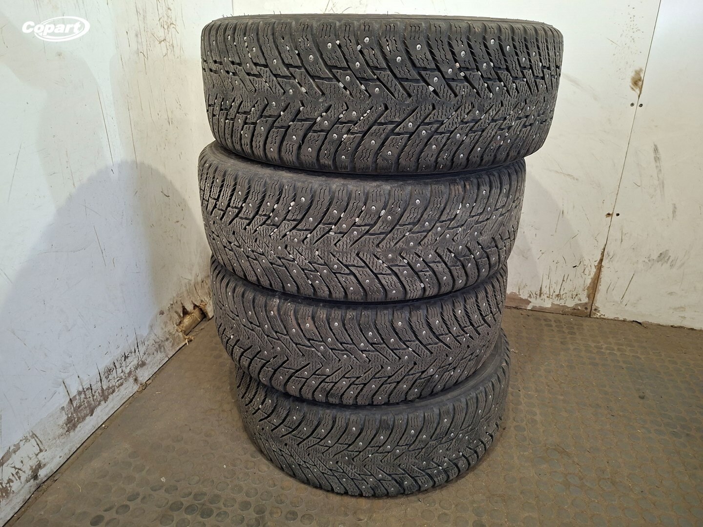 860037 - Image 3