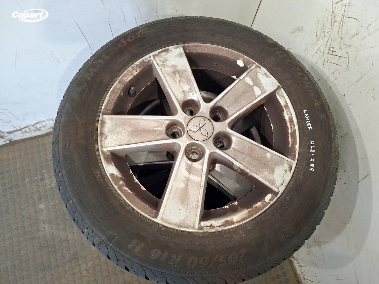 860041 - Image 2