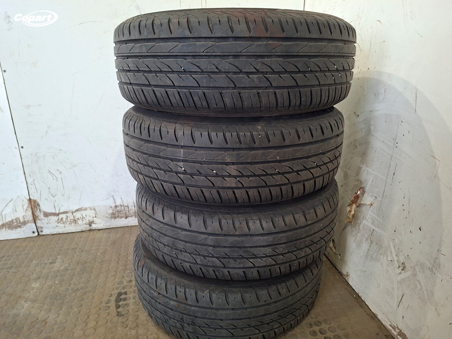 860041 - Image 3
