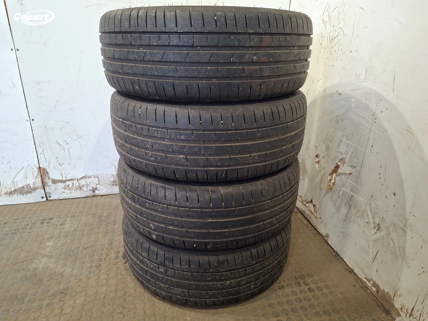 860042 - Image 3