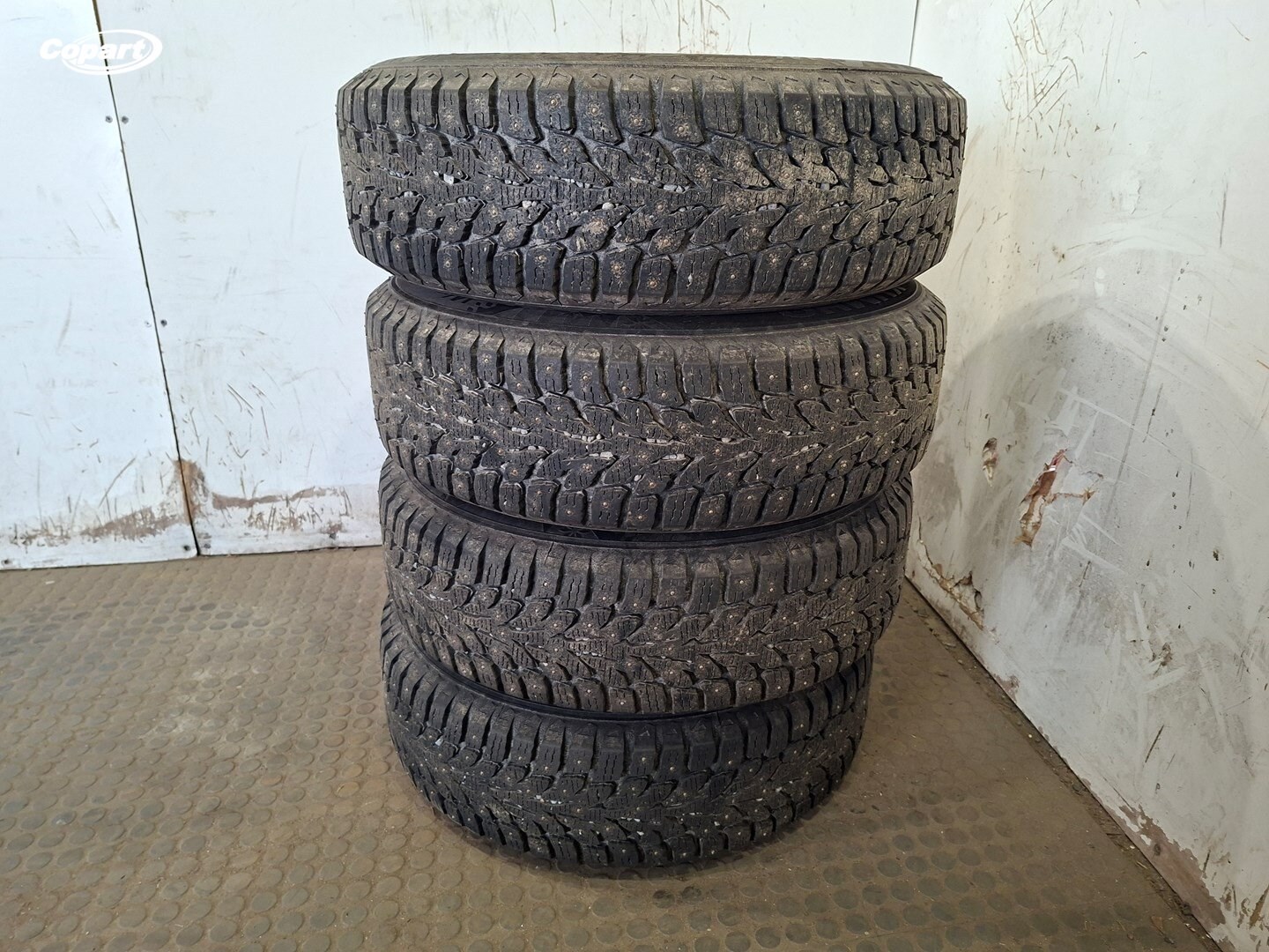 860046 - Image 3