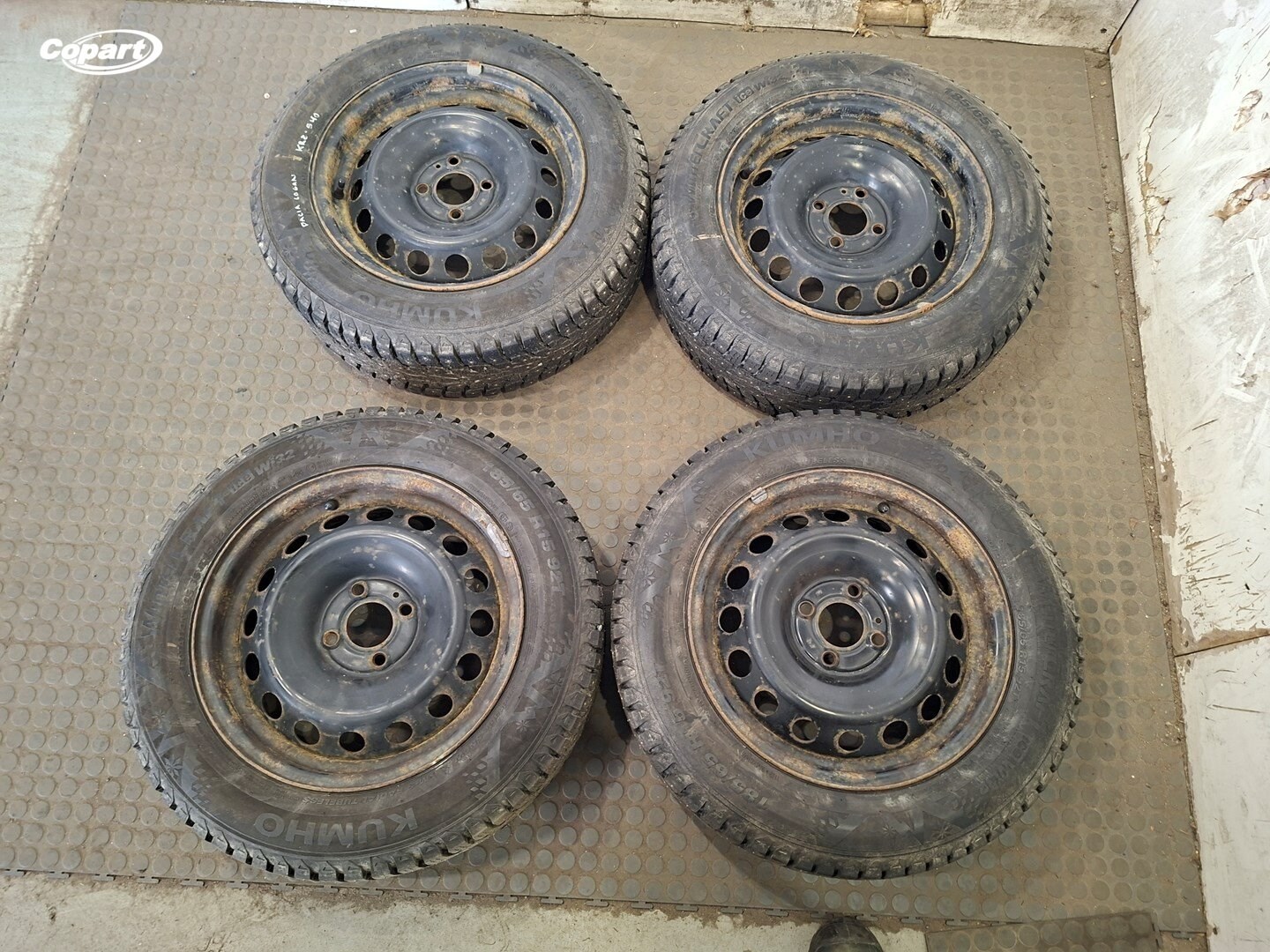 860046 - Image 4