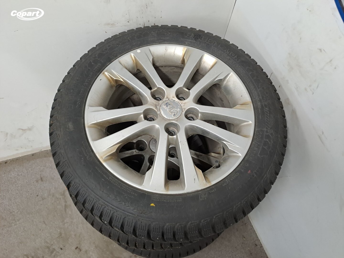 860180 - Image 2
