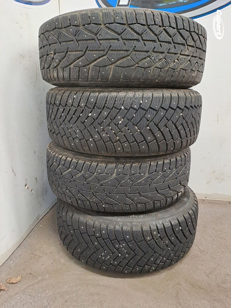 860288 - Image 3