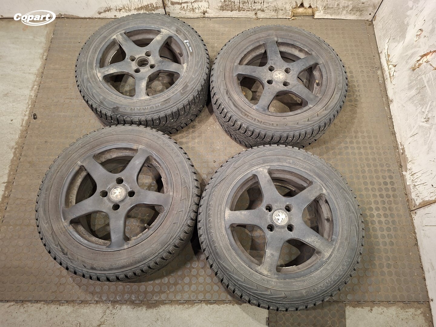 860313 - Image 4