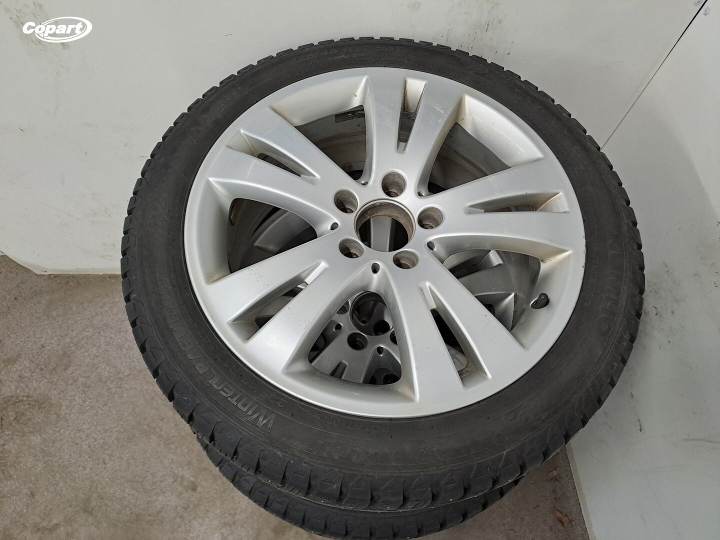 860355 - Image 2