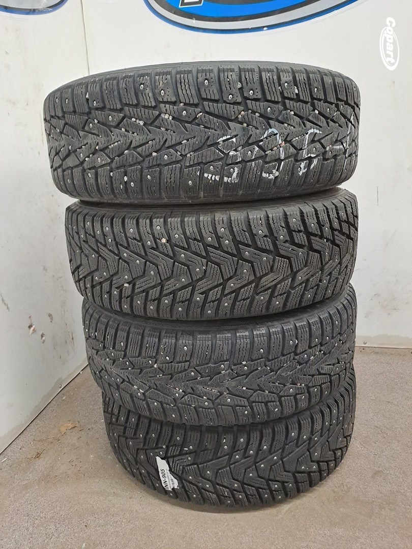 860361 - Image 3