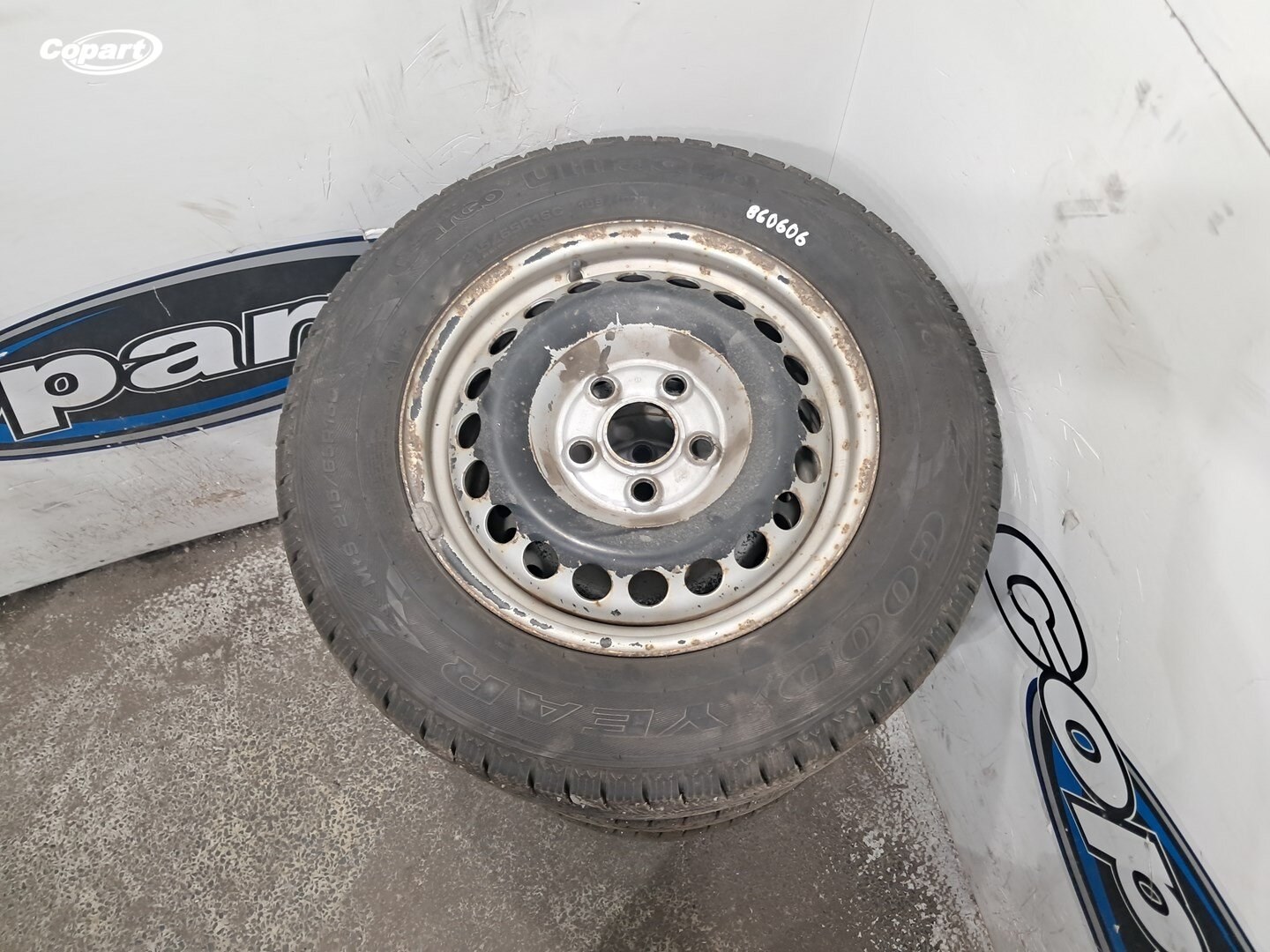 861013 - Image 2