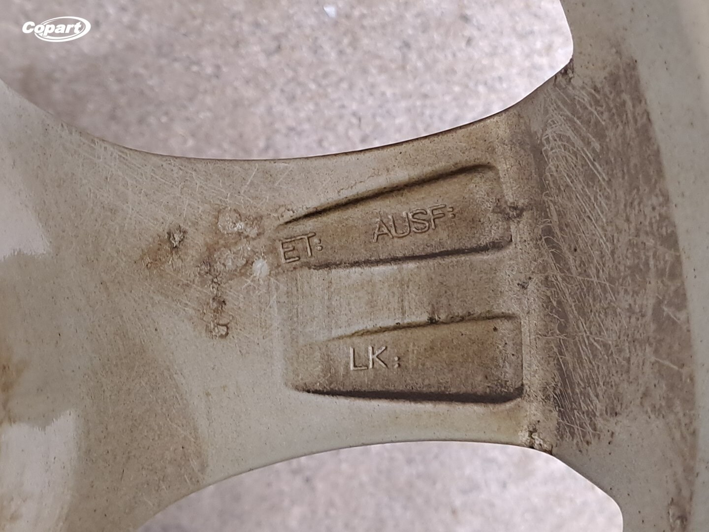 861017 - Image 10