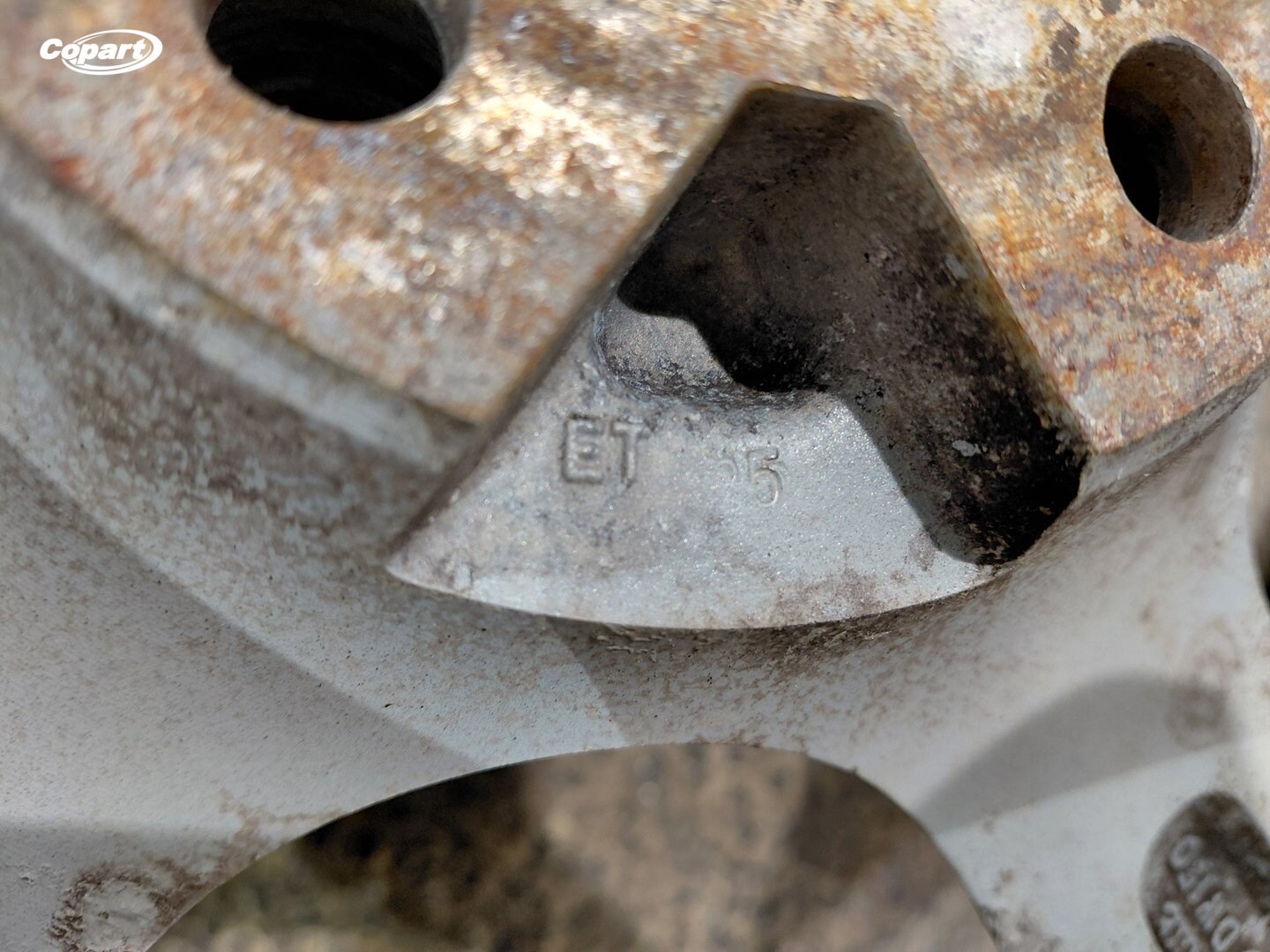 861235 - Image 8