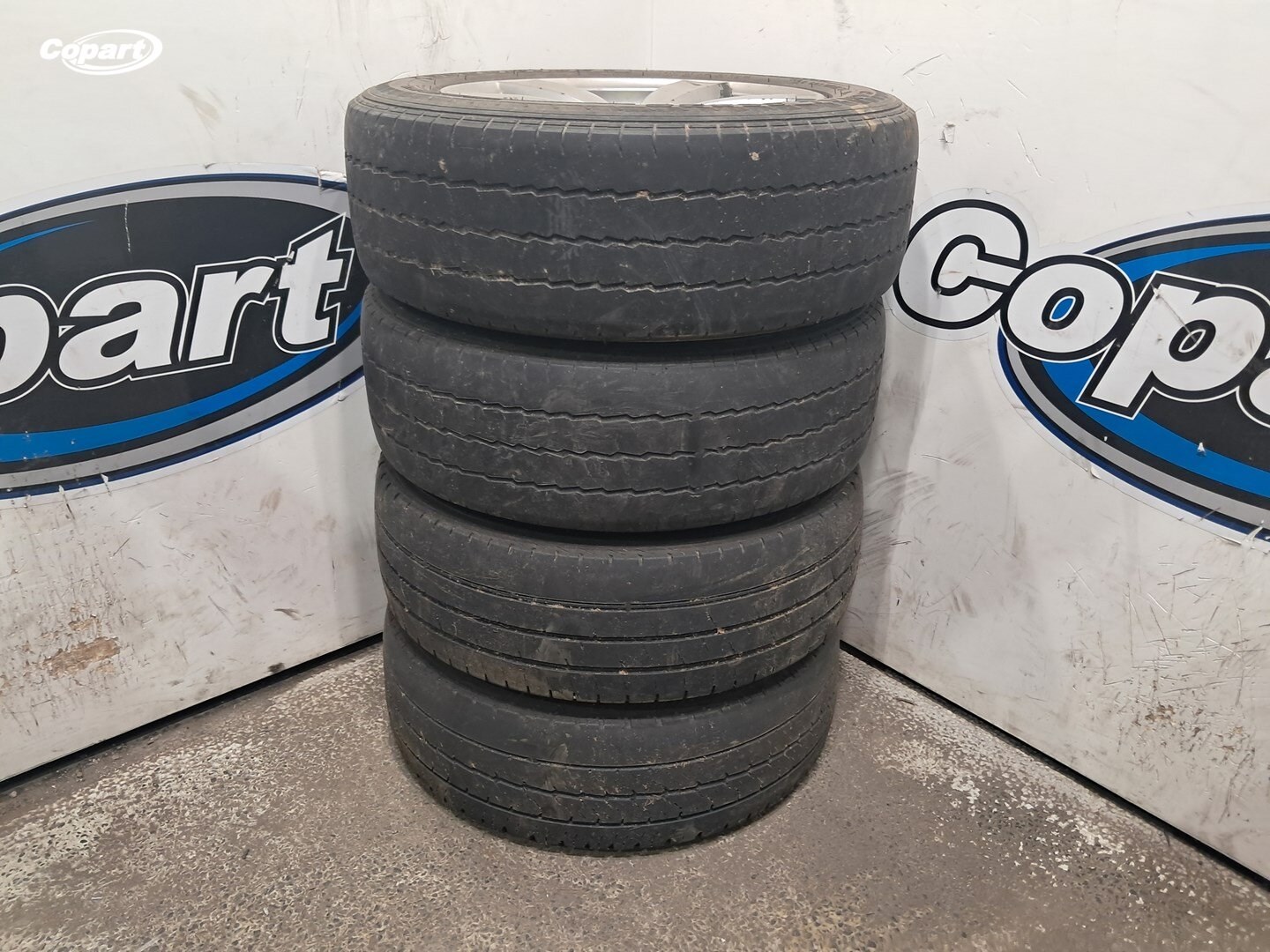 861550 - Image 3