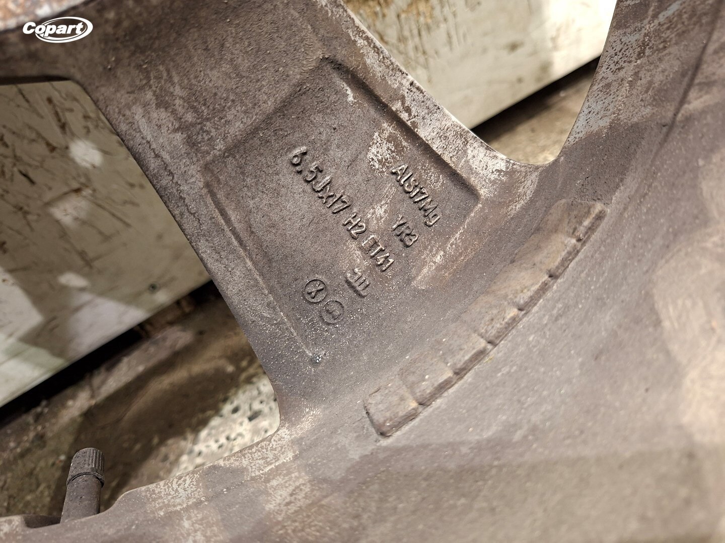 861715 - Image 8