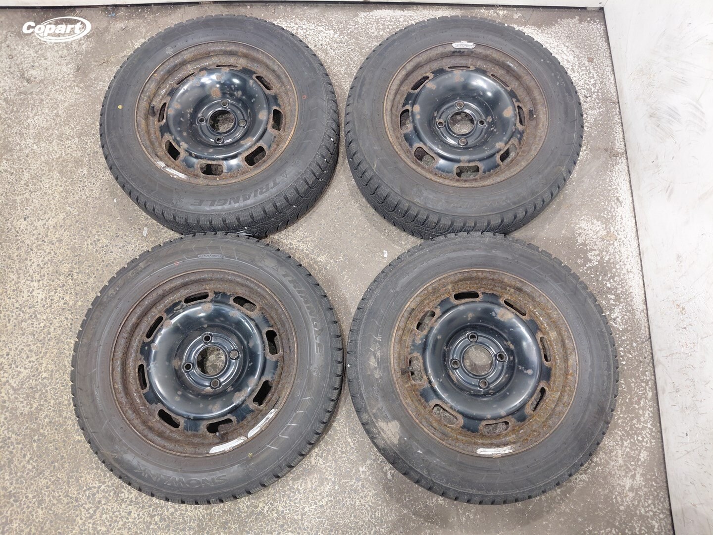 861891 - Image 4
