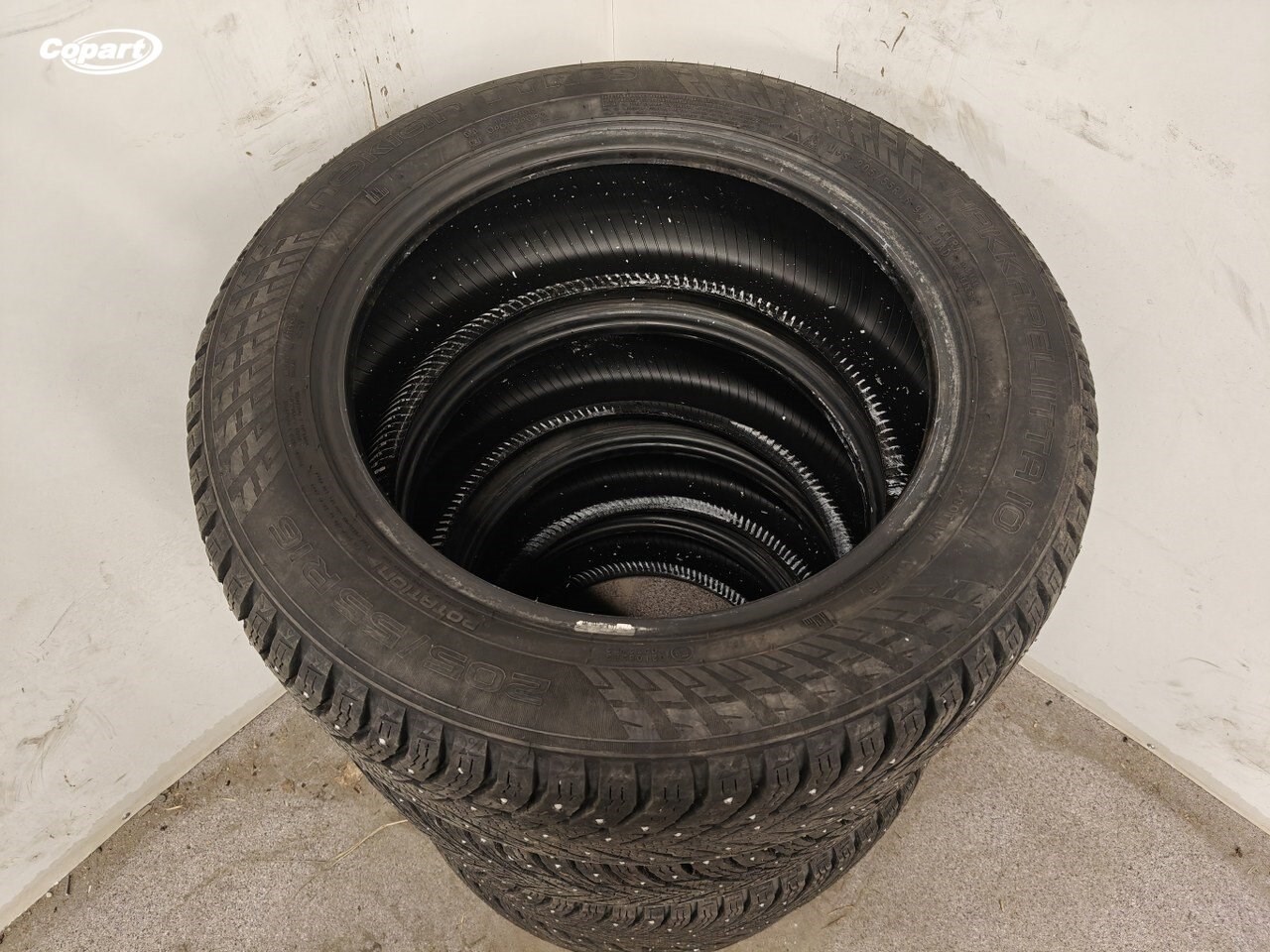 861709 - Image 2