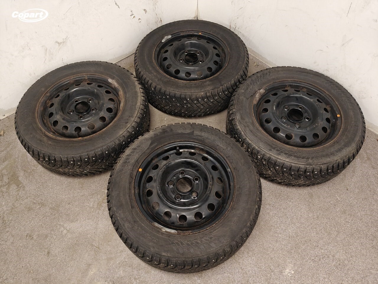 861987 - Image 4