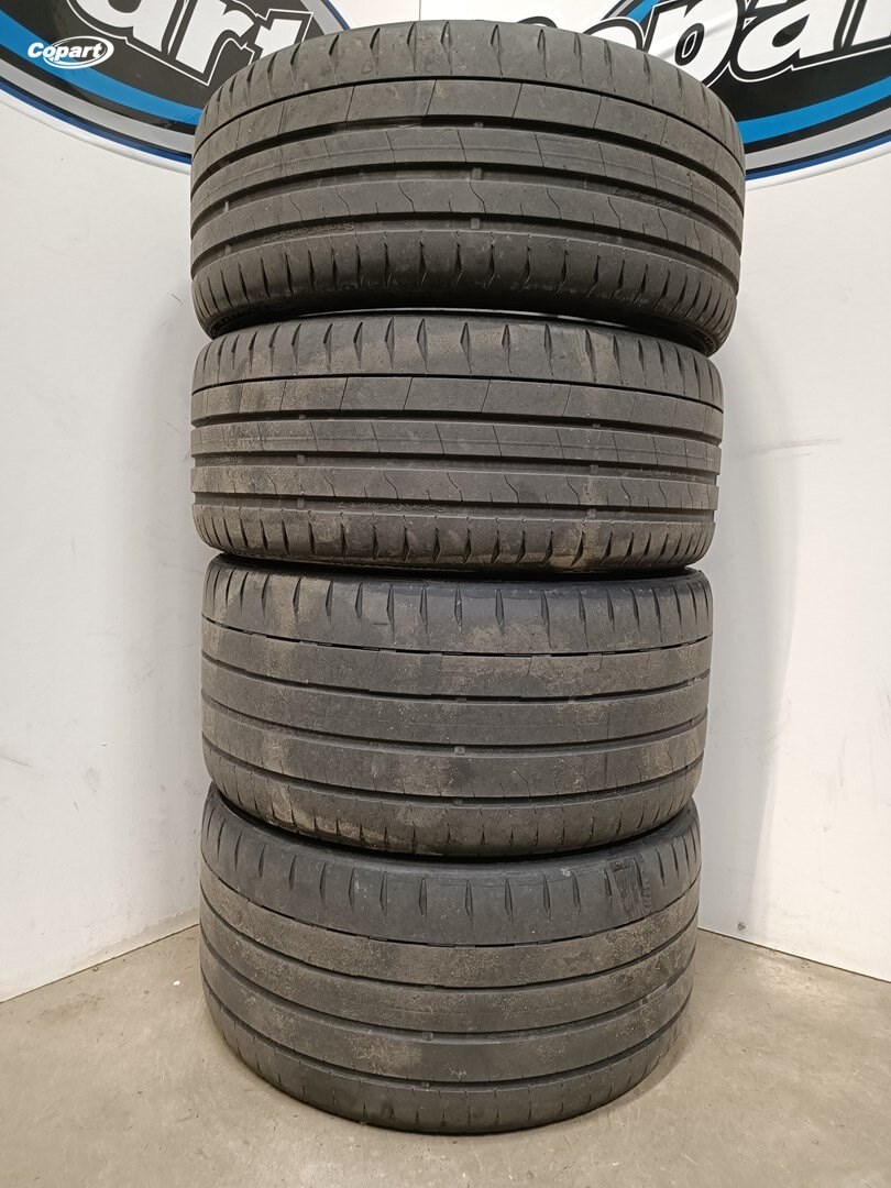 861781 - Image 3