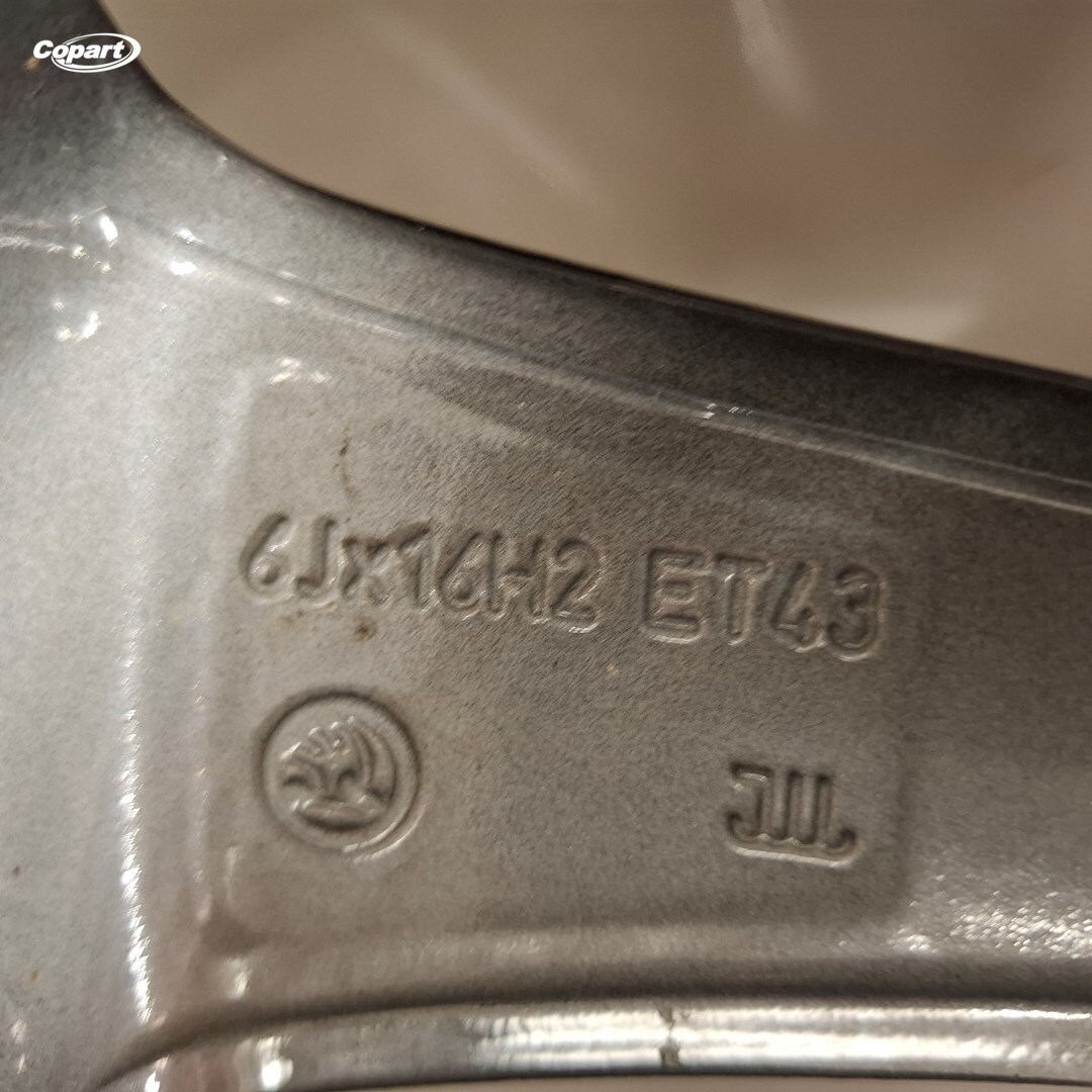 862852 - Image 9