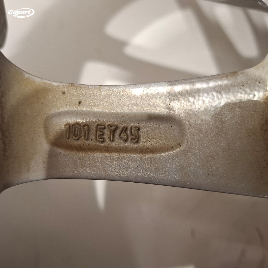 863033 - Image 10
