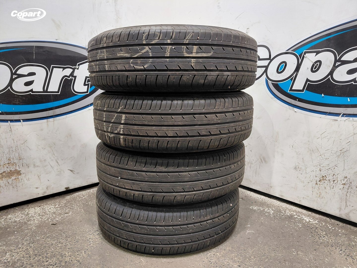 863231 - Image 3
